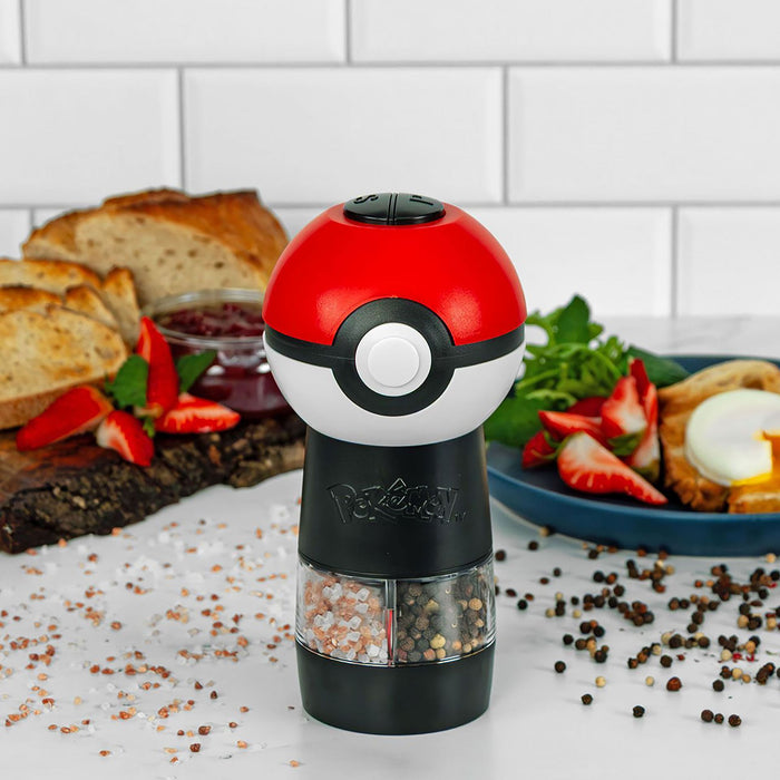 productImage-23266-pokemon-pokeball-elektrische-salz-und-pfeffermuehle-3.jpg