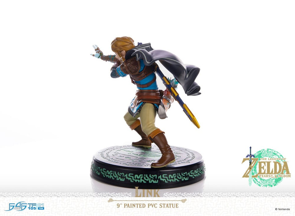The Legend of Zelda: Tears of the Kingdom Statue Link