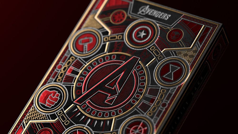 Avengers Infinity Saga Spielkarten Rot