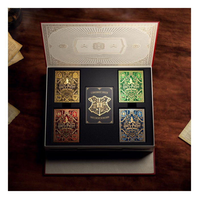 Set di carte da gioco Harry Potter con 5 mazzi