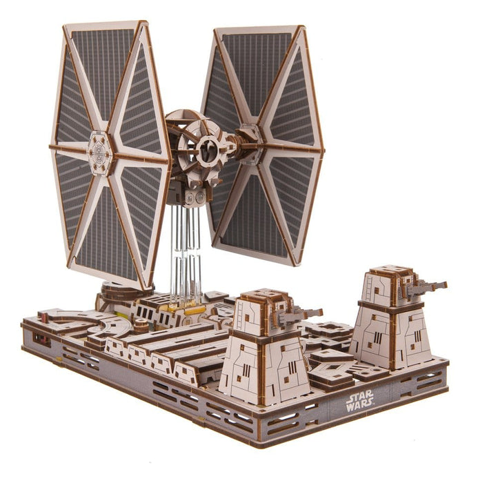 Kit di modellismo in legno Star Wars TIE Fighter