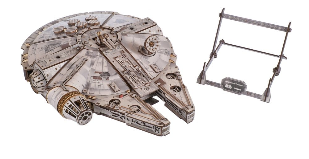 Kit di modellismo in legno Star Wars Millennium Falcon
