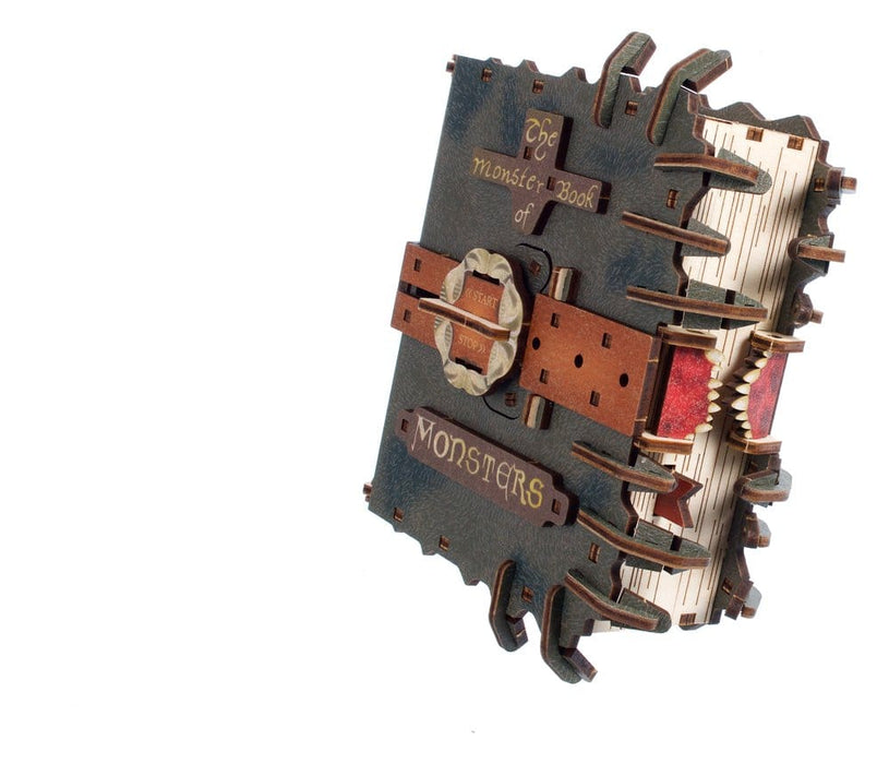 Harry Potter kit di modellismo in legno Il Libro Mostro dei Mostri